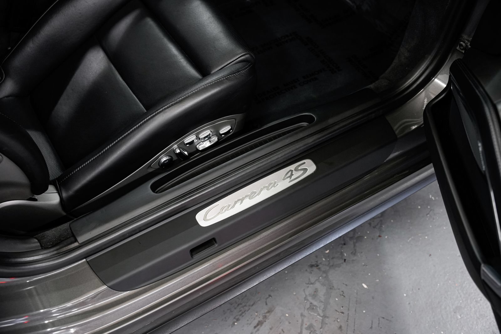 Used 2013 Porsche 911 Carrera 4S AWD/4WD image 27