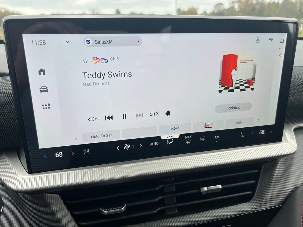 New 2026 Ford Explorer ST-Line w/ ST-Line Street Pack image 26