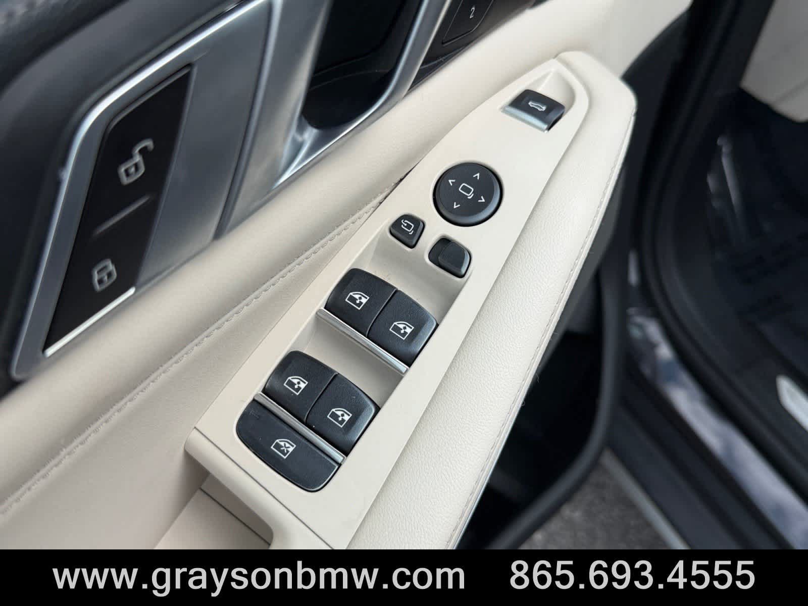 Used 2023 BMW X5 xDrive40i w/ Executive Package AWD/4WD image 16