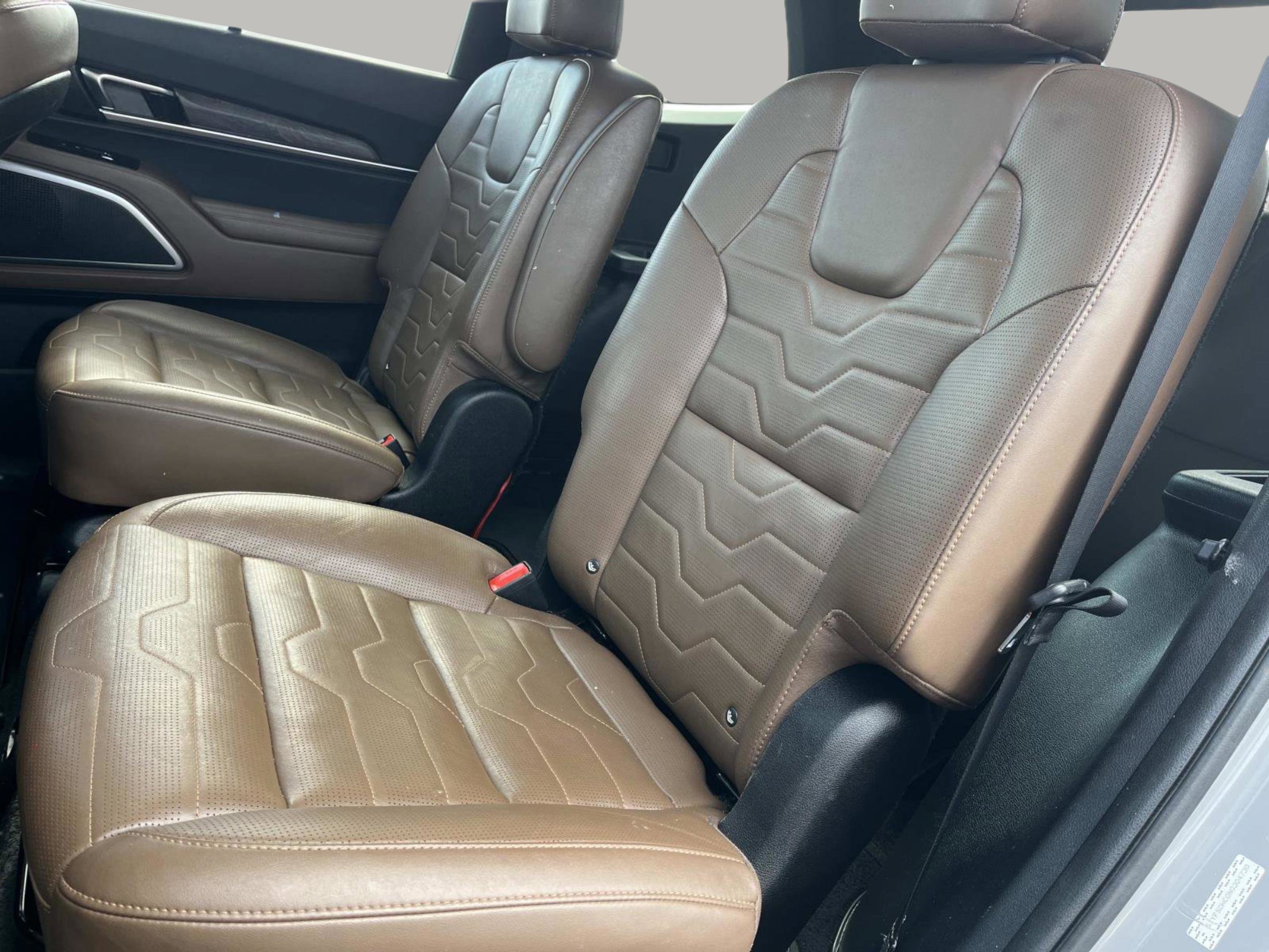 Used 2022 Kia Telluride SX w/ SX Prestige Package image 23