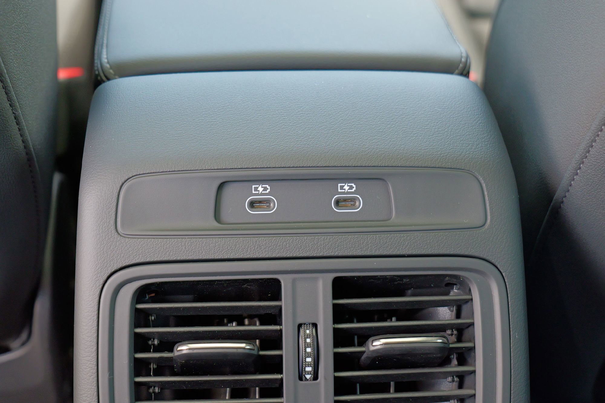 New 2025 Audi Q5 Premium Plus image 36