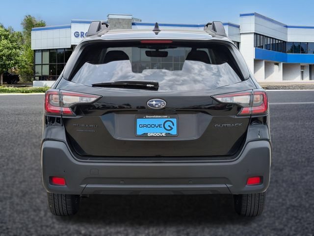 Used 2025 Subaru Outback Onyx Edition AWD/4WD image 4