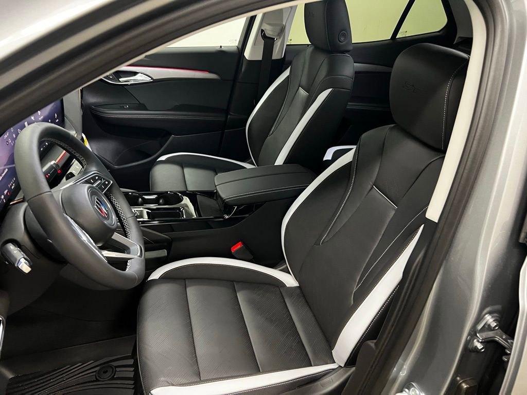 New 2026 Buick Envision Sport Touring image 28