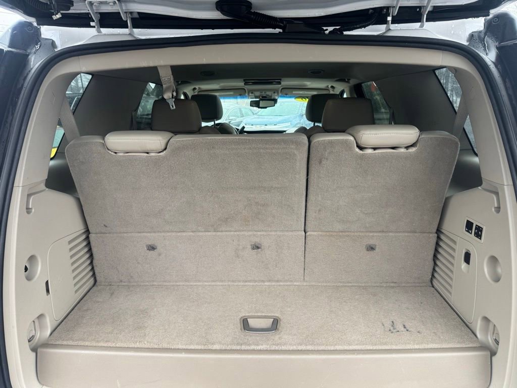 Used 2016 Cadillac Escalade Premium image 37