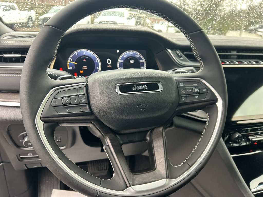 New 2025 Jeep Grand Cherokee L Limited w/ MOPAR Finishing Package image 26