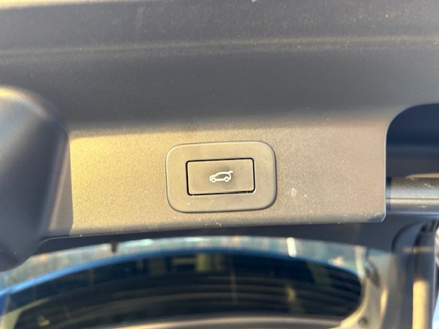 Certified 2023 Jaguar F-PACE S AWD/4WD image 13