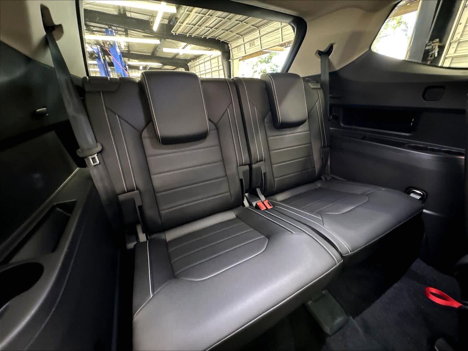 Certified 2026 Volkswagen Atlas SEL AWD/4WD image 29