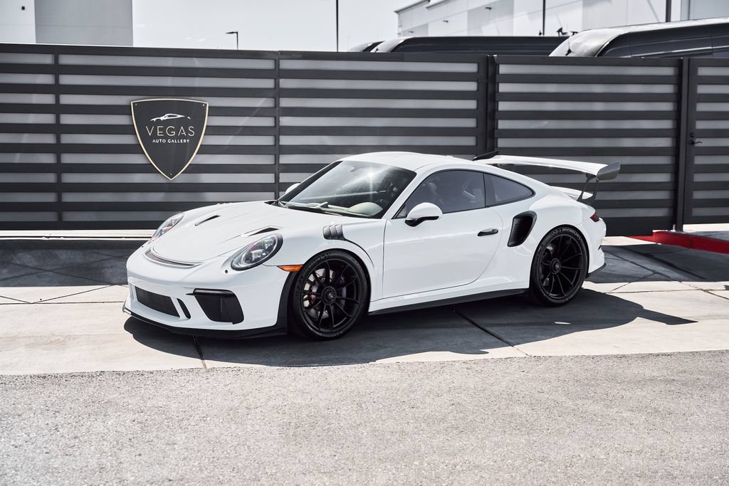 Used 2019 Porsche 911 GT3 RS RWD image 5