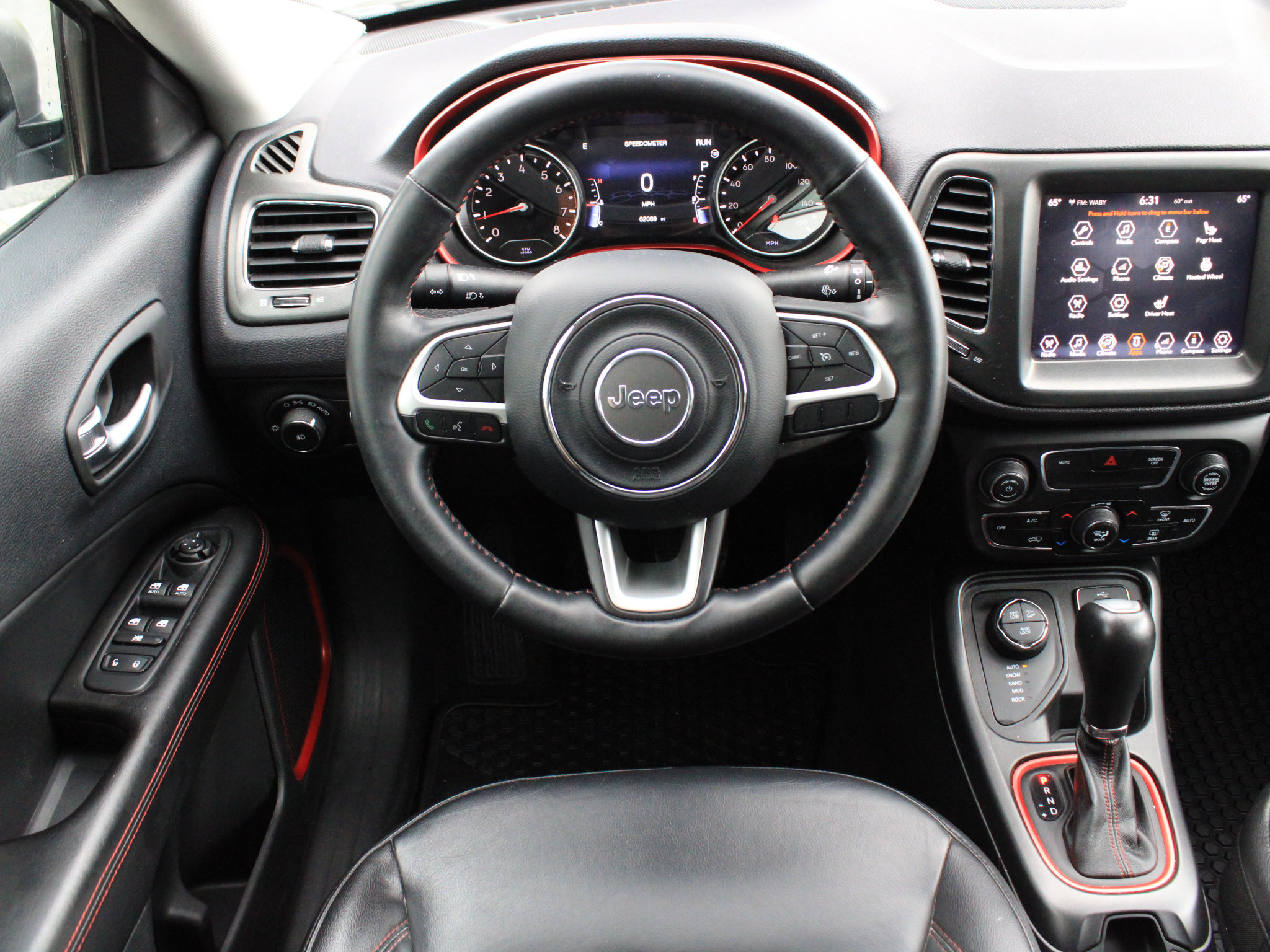 Used 2018 Jeep Compass Trailhawk w/ Cold Weather Group AWD/4WD image 13