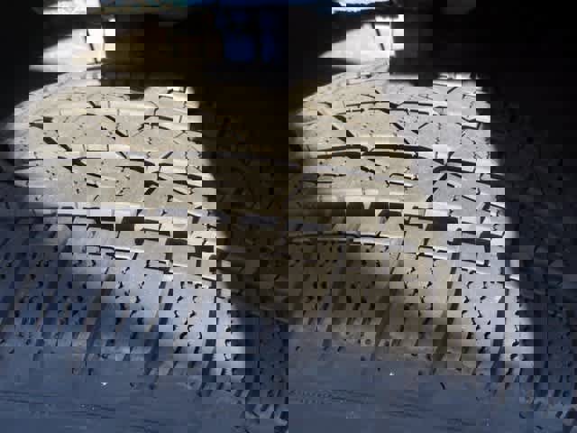 Used 2017 Toyota RAV4 SE image 15