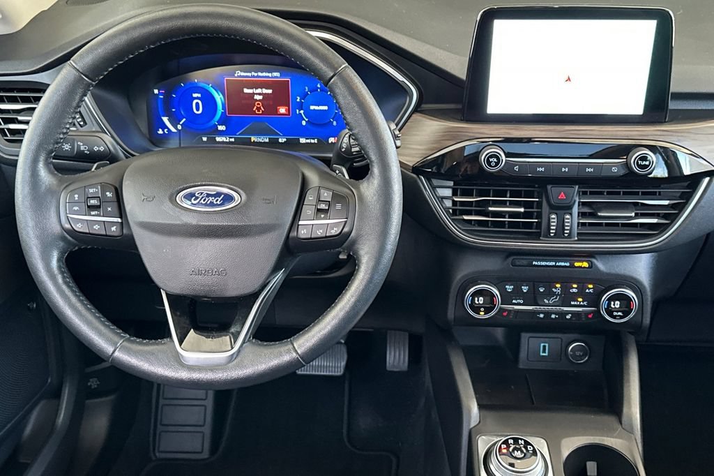 Used 2020 Ford Escape Titanium AWD/4WD image 14