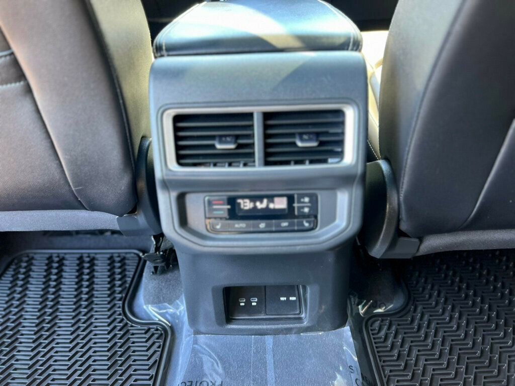 Used 2024 Volkswagen Atlas SEL image 21