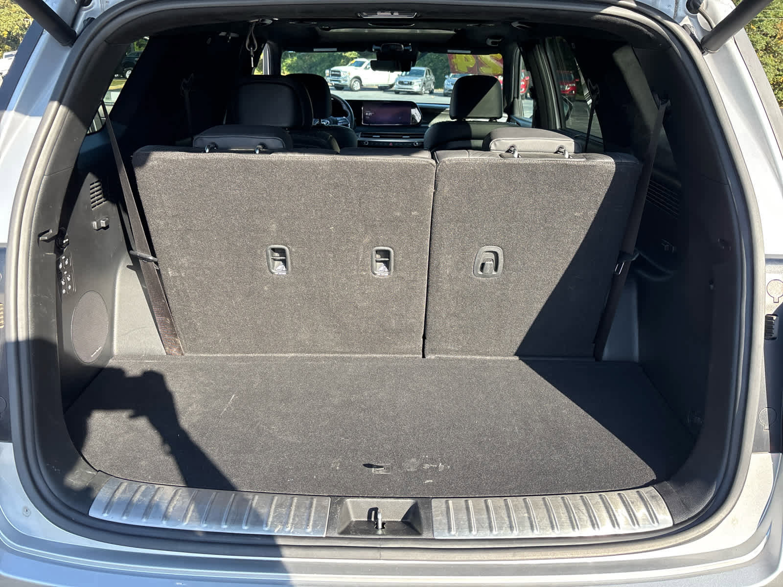 Used 2024 Hyundai Palisade Calligraphy image 28