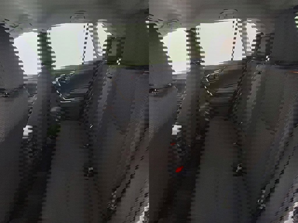 Used 2021 Toyota RAV4 LE image 13