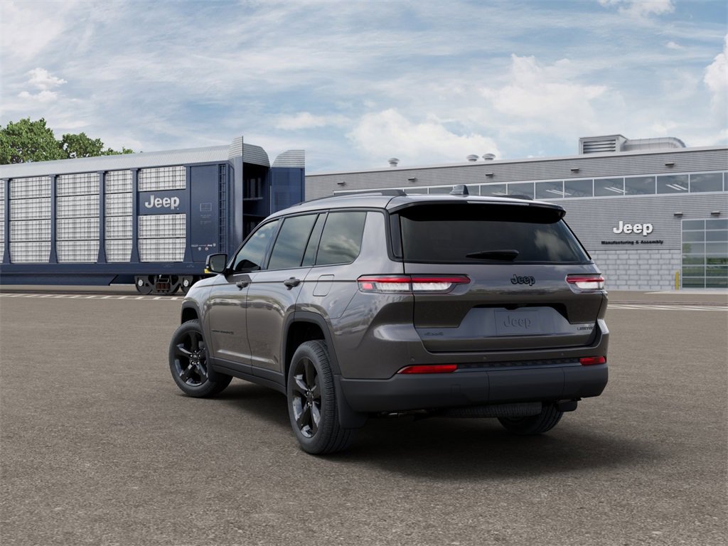 New 2025 Jeep Grand Cherokee L Limited w/ Black Appearance Package image 3