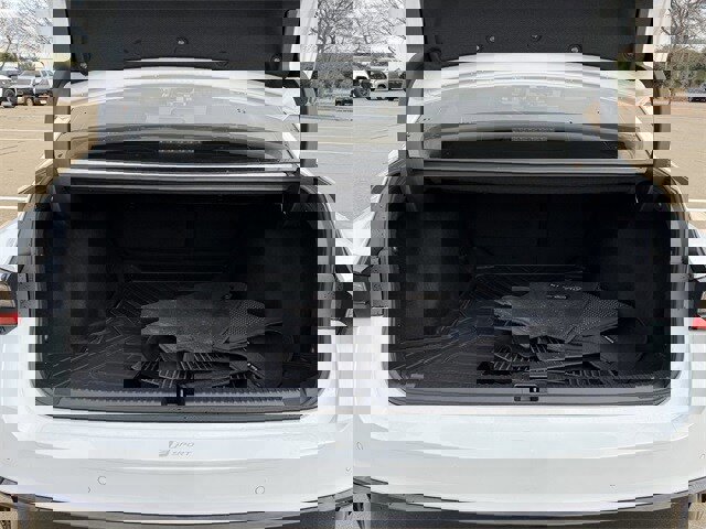 Used 2023 Lexus IS 350 F Sport image 32