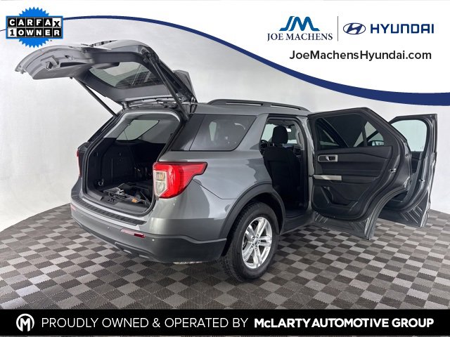 Used 2023 Ford Explorer XLT image 16