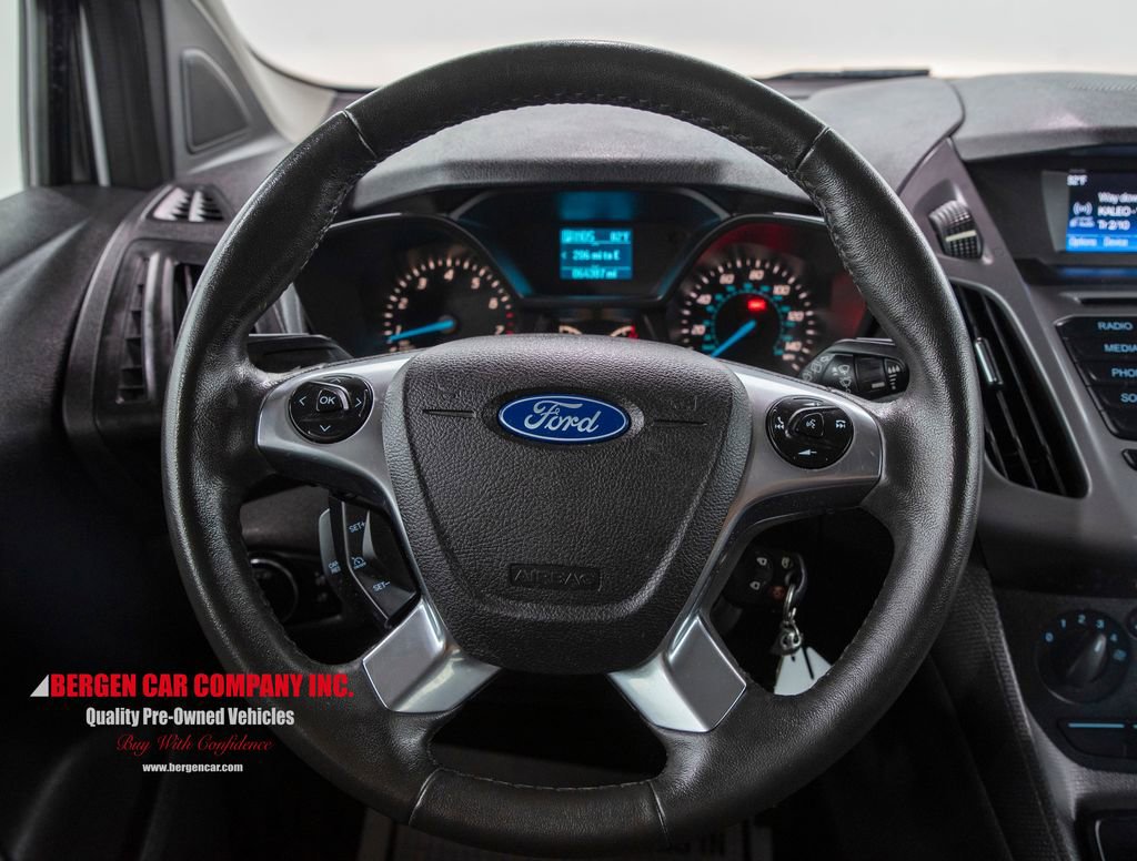 Used 2016 Ford Transit Connect XLT image 21