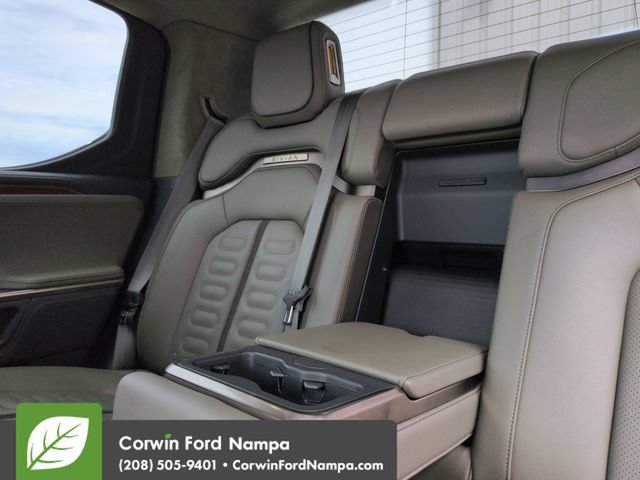 Used 2023 Rivian R1T Adventure AWD/4WD image 24