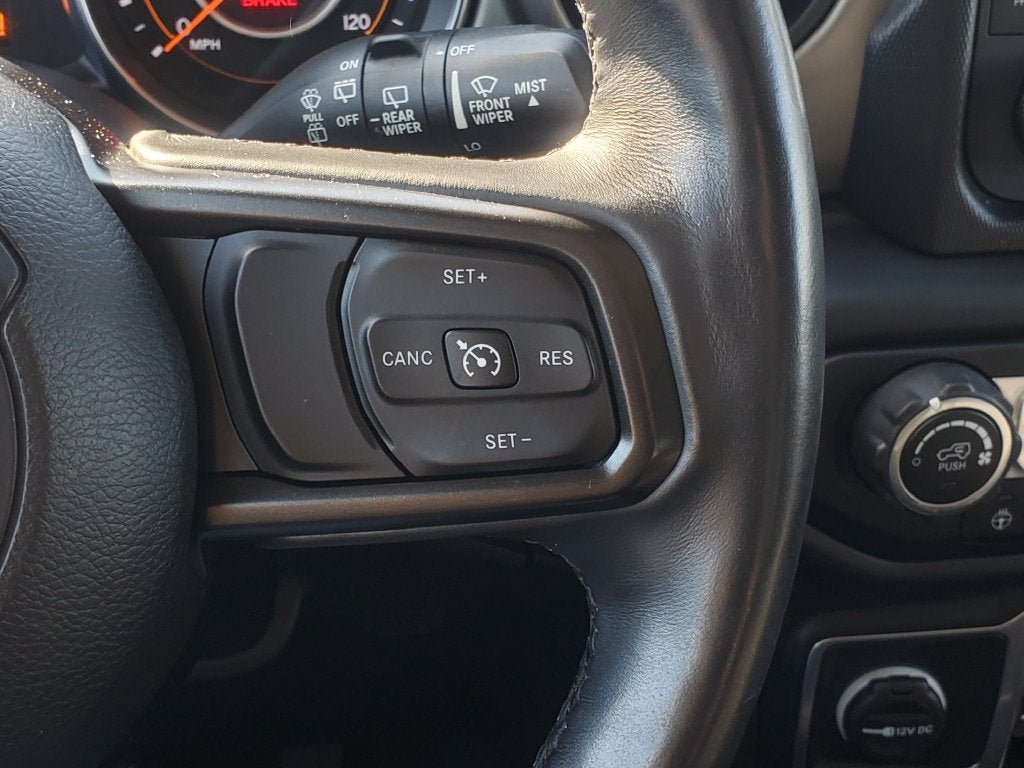 Used 2018 Jeep Wrangler Unlimited Sport S AWD/4WD image 14