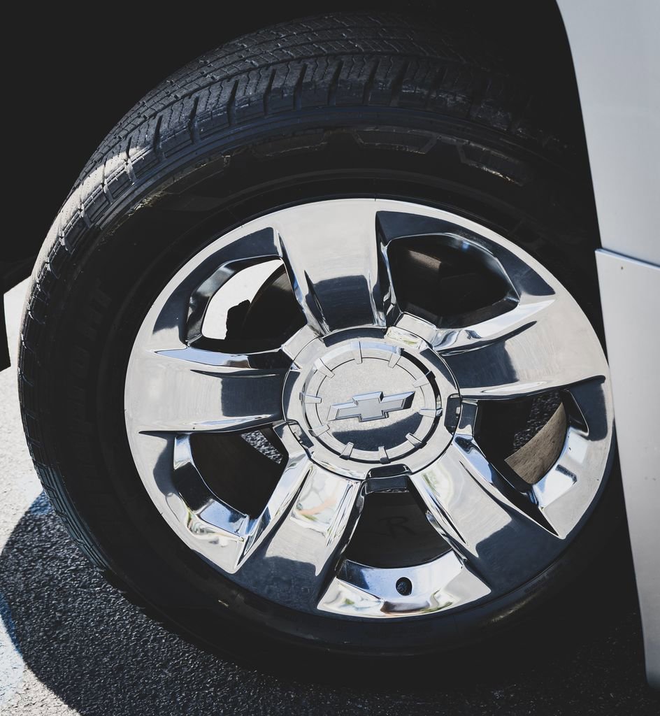 Used 2015 Chevrolet Silverado 1500 LTZ w/ LTZ Plus Package image 3