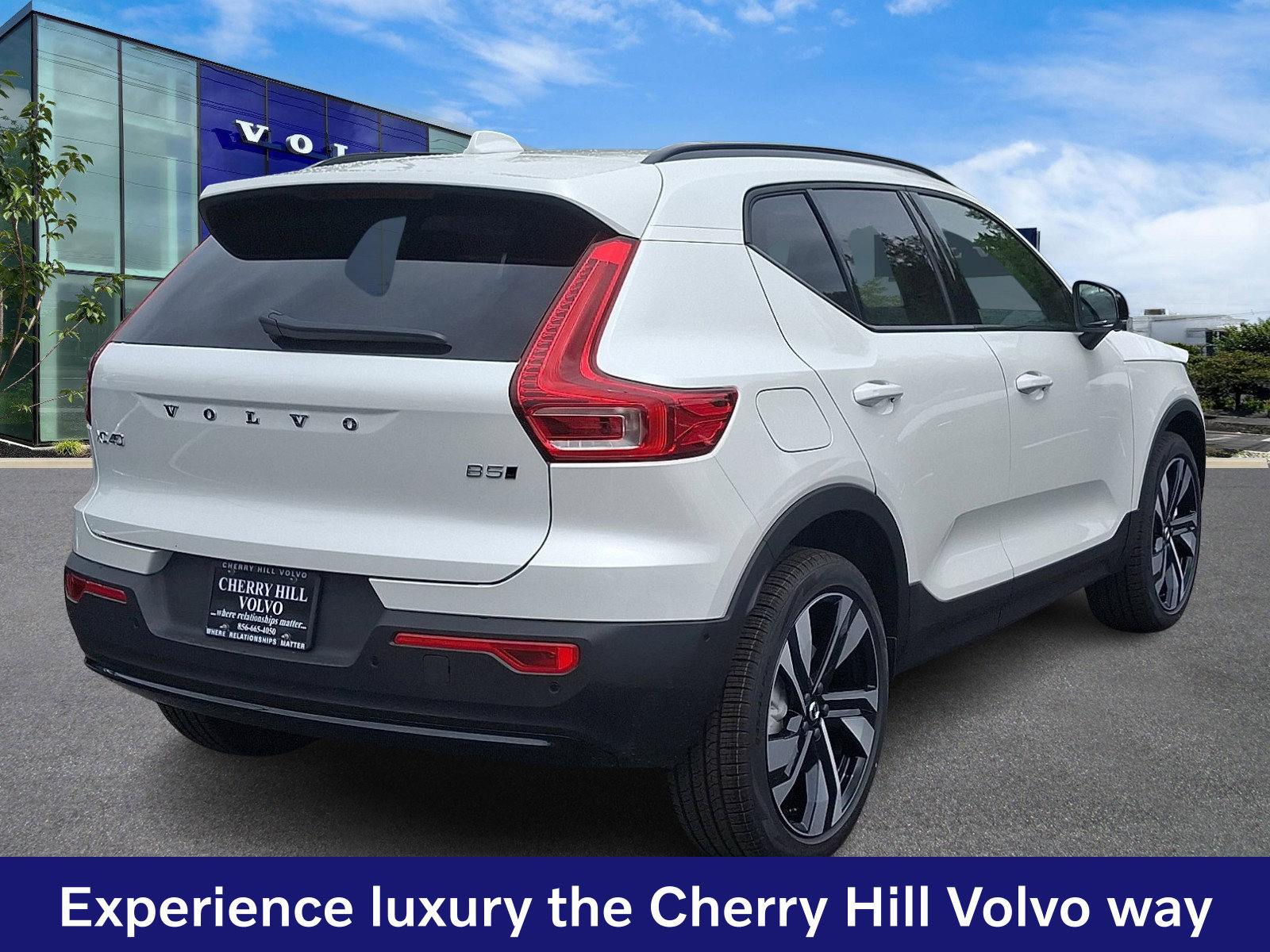 New 2026 Volvo XC40 B5 Ultra w/ Protection Package Premier AWD/4WD image 5