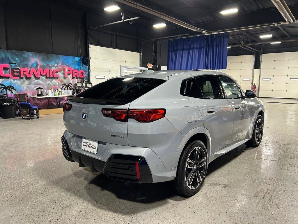 Used 2026 BMW X2 xDrive28i image 6