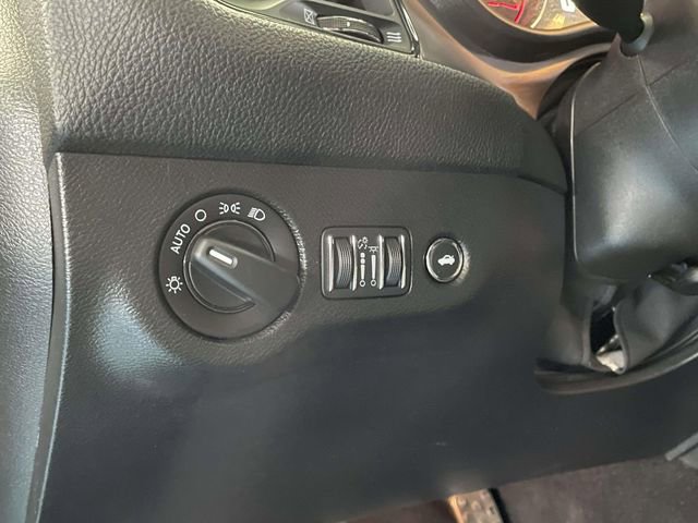 Used 2023 Dodge Challenger R/T image 18