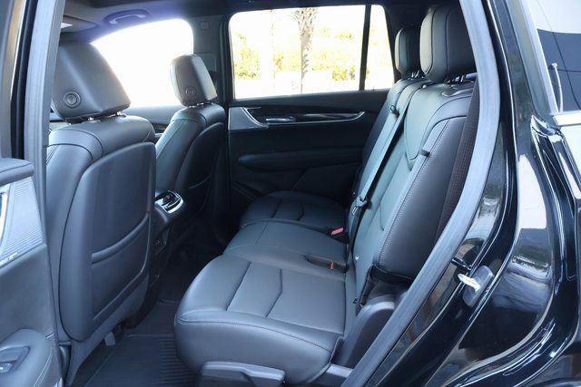 Certified 2024 Cadillac XT6 Premium Luxury FWD image 13