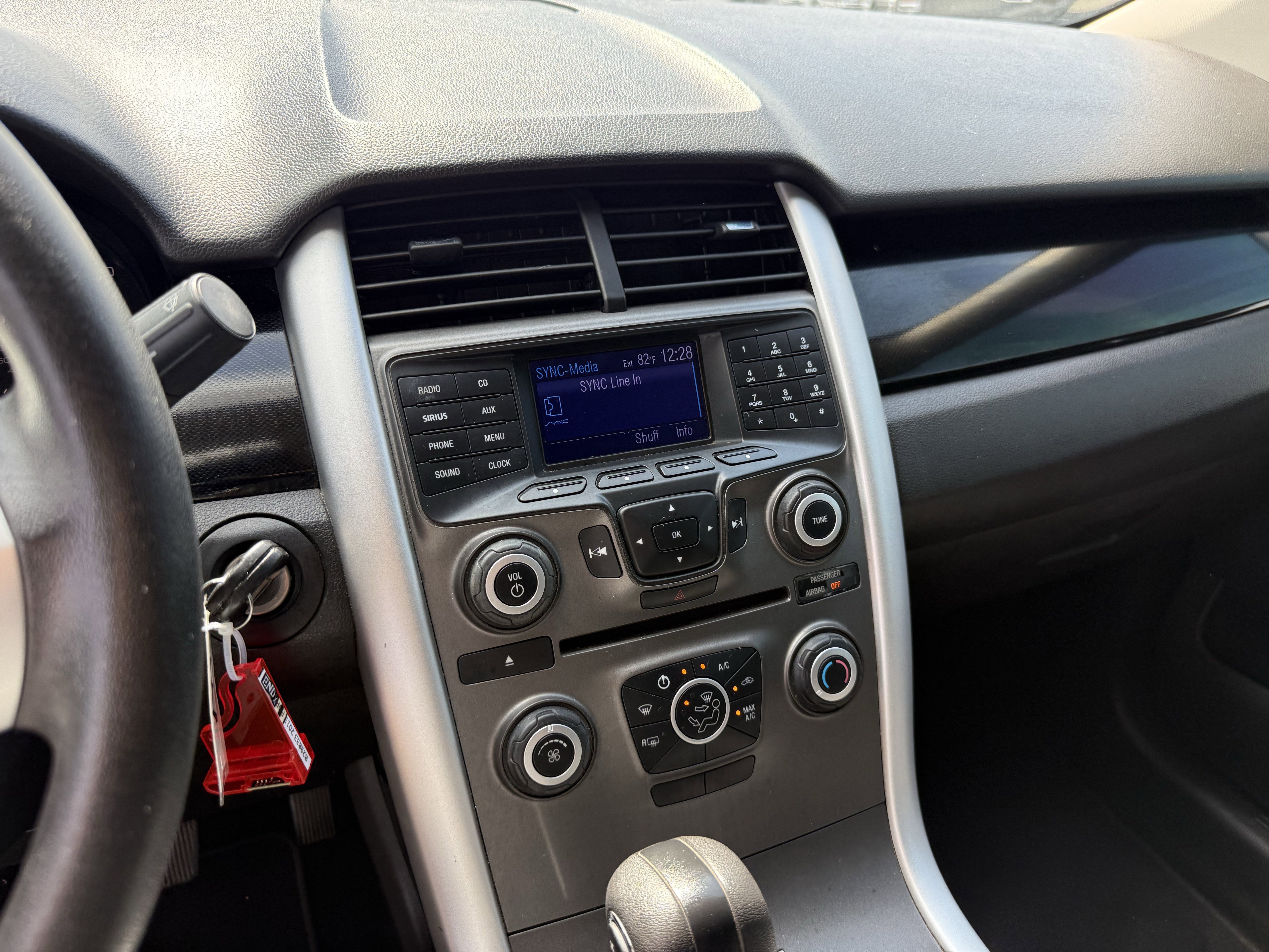 Used 2013 Ford Edge SE image 18