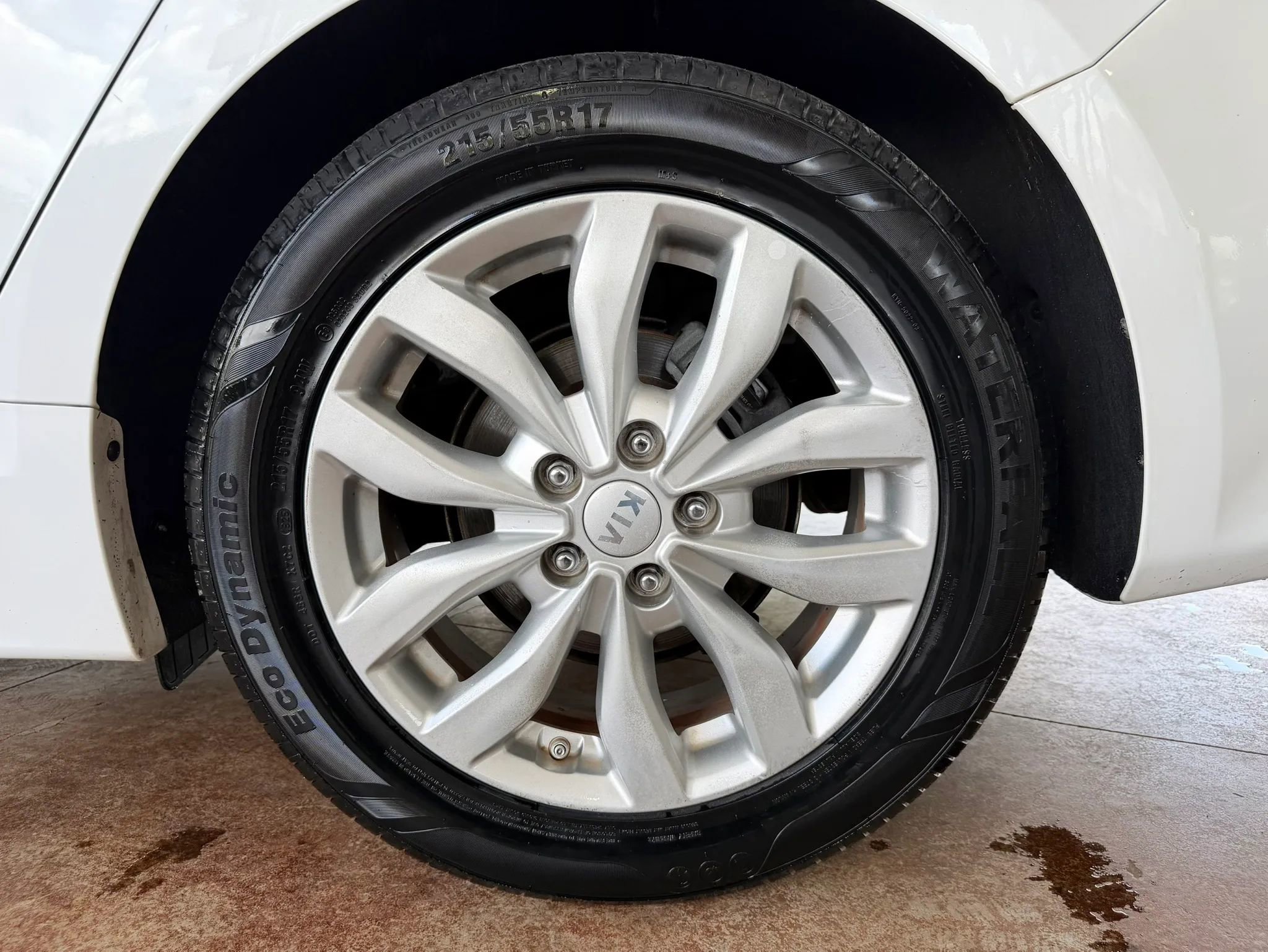 Used 2015 Kia Optima EX image 24