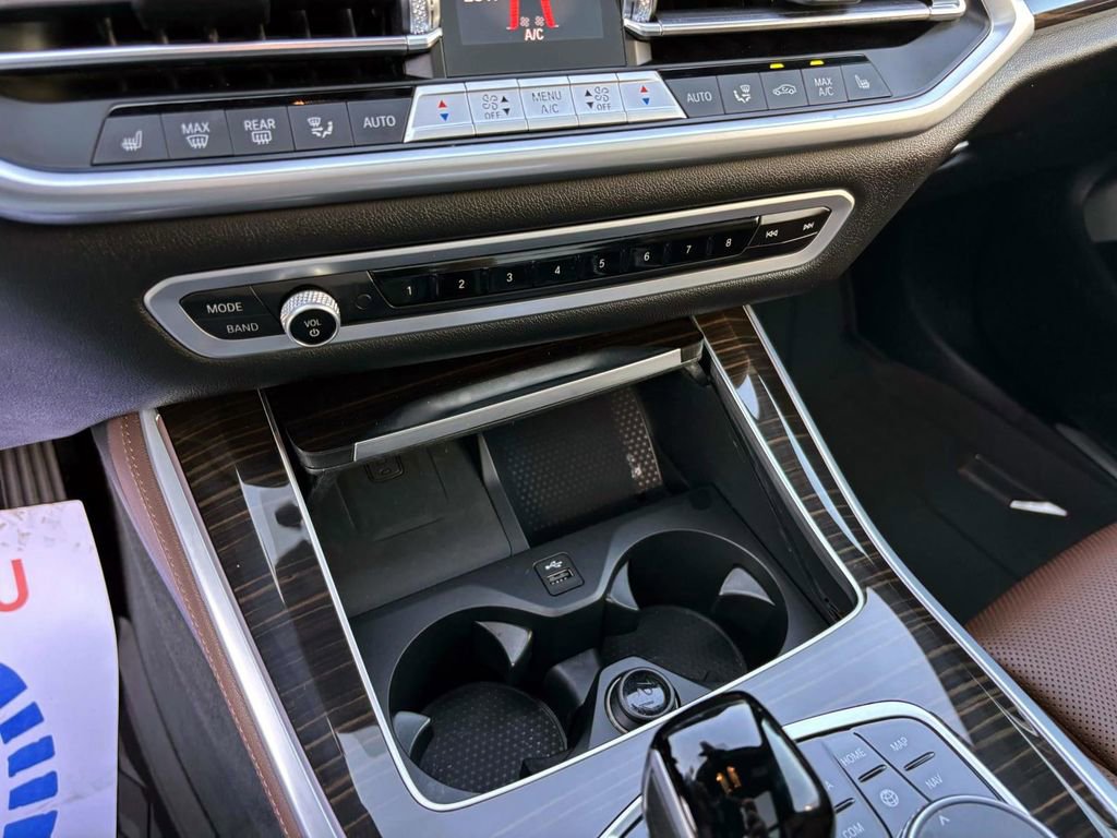 Used 2023 BMW X5 xDrive40i w/ Premium Package image 22