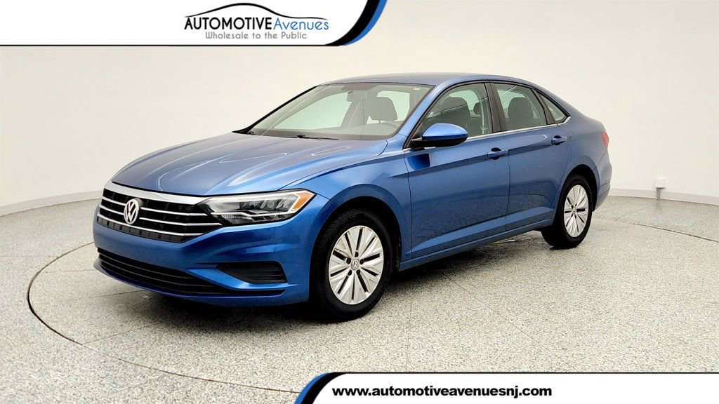 Used 2019 Volkswagen Jetta S w/ Driver Assistance Package image 1