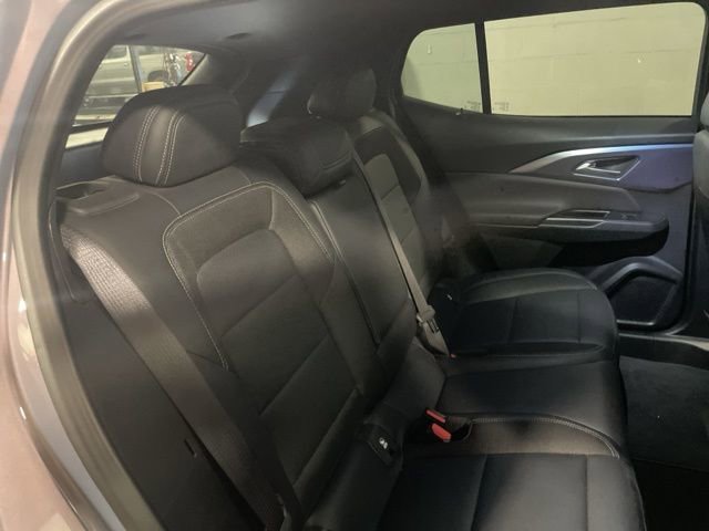 Used 2025 Chevrolet Equinox EV LT w/ Convenience Package image 44