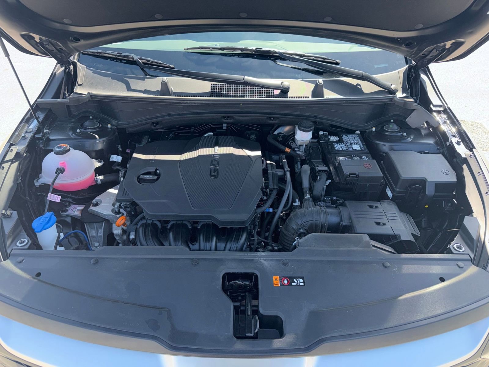 Used 2025 Kia Sportage LX image 27