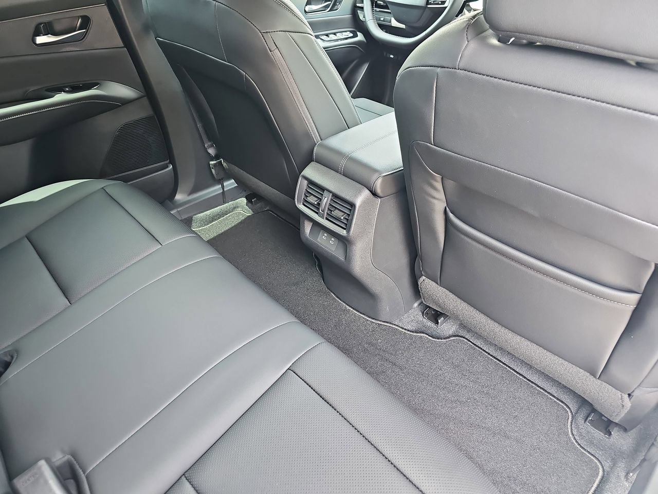 New 2026 Nissan Murano SL AWD/4WD image 11
