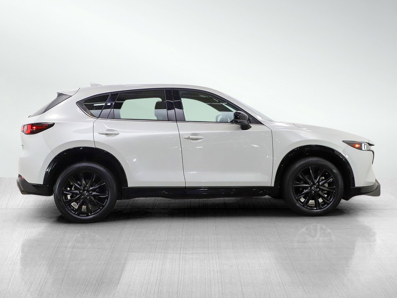 Used 2024 MAZDA CX-5 Carbon Edition image 6
