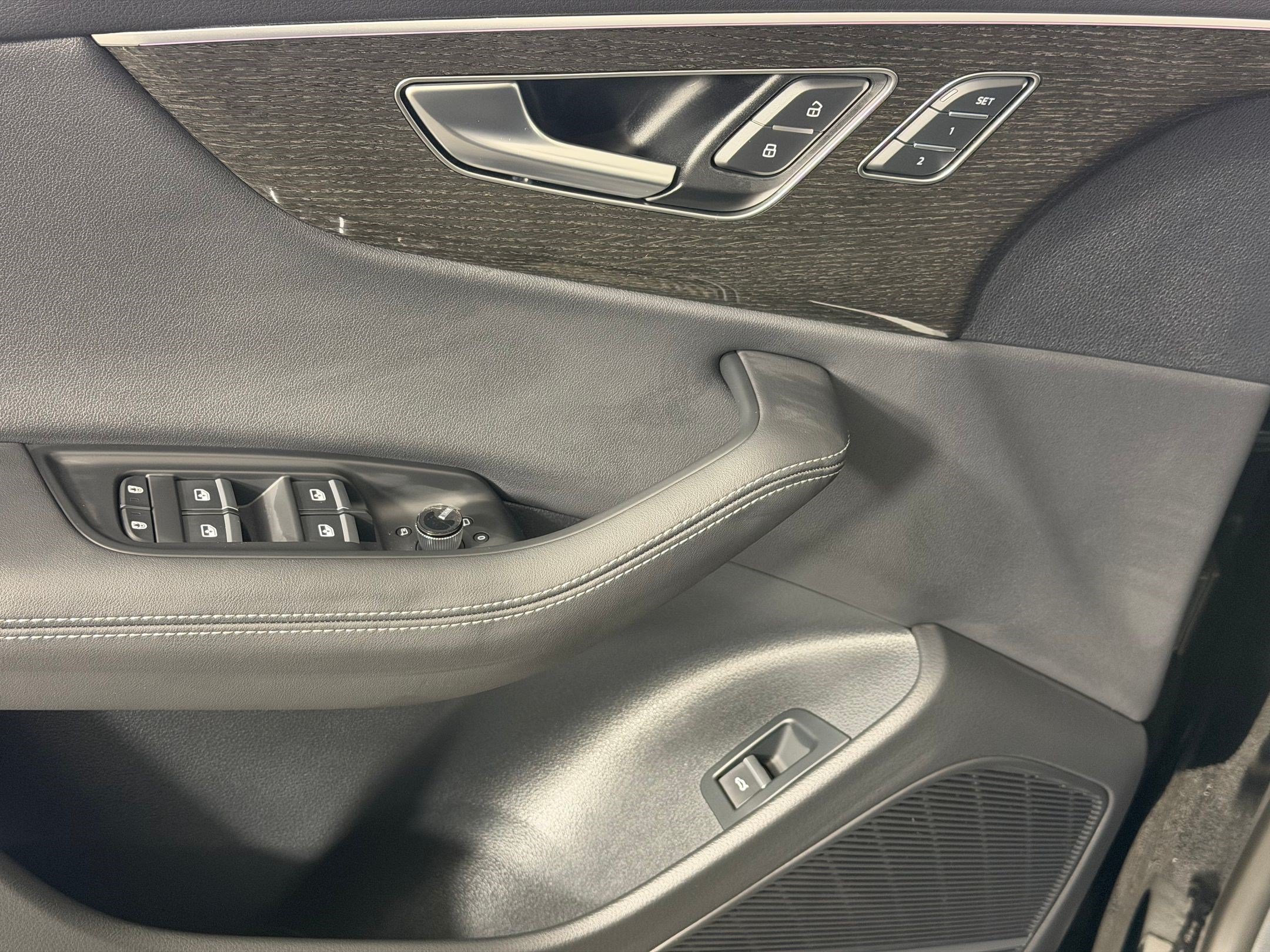 New 2027 Audi Q8 Premium Plus AWD/4WD image 14