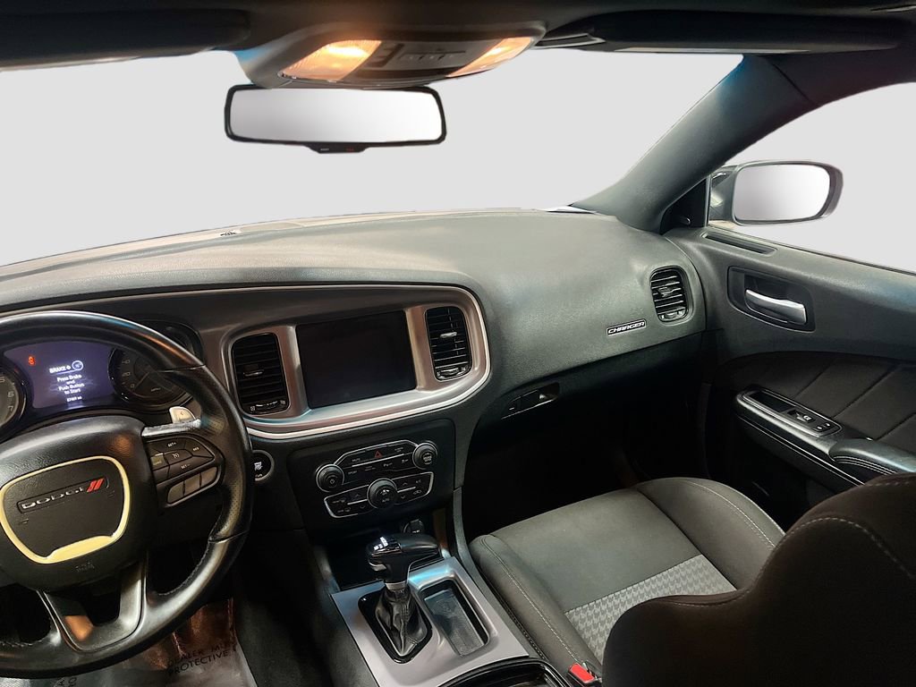 Used 2022 Dodge Charger R/T w/ Blacktop Package image 23