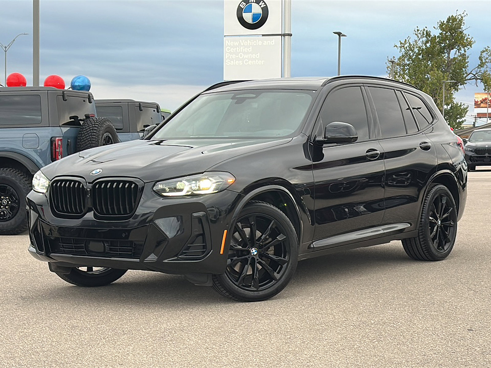 Certified 2024 BMW X3 sDrive30i w/ Premium Package image 2