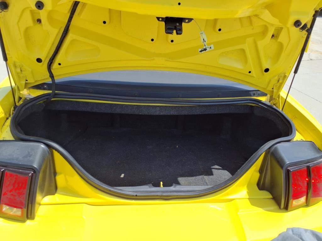 Used 2001 Ford Mustang GT image 11