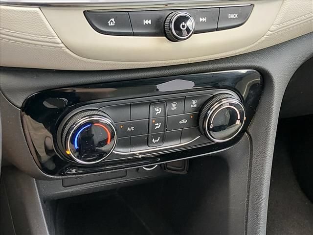 Used 2023 Buick Encore GX Preferred FWD image 21
