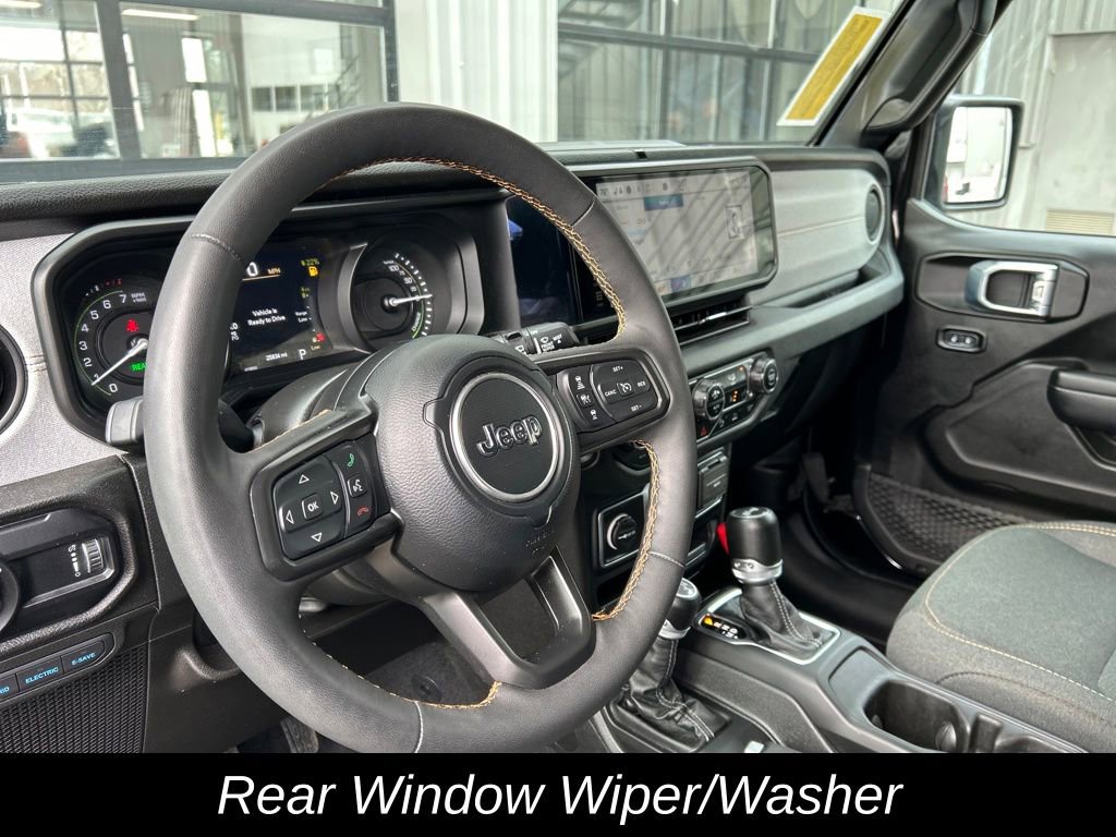 Used 2024 Jeep Wrangler Unlimited w/ Convenience Group image 34