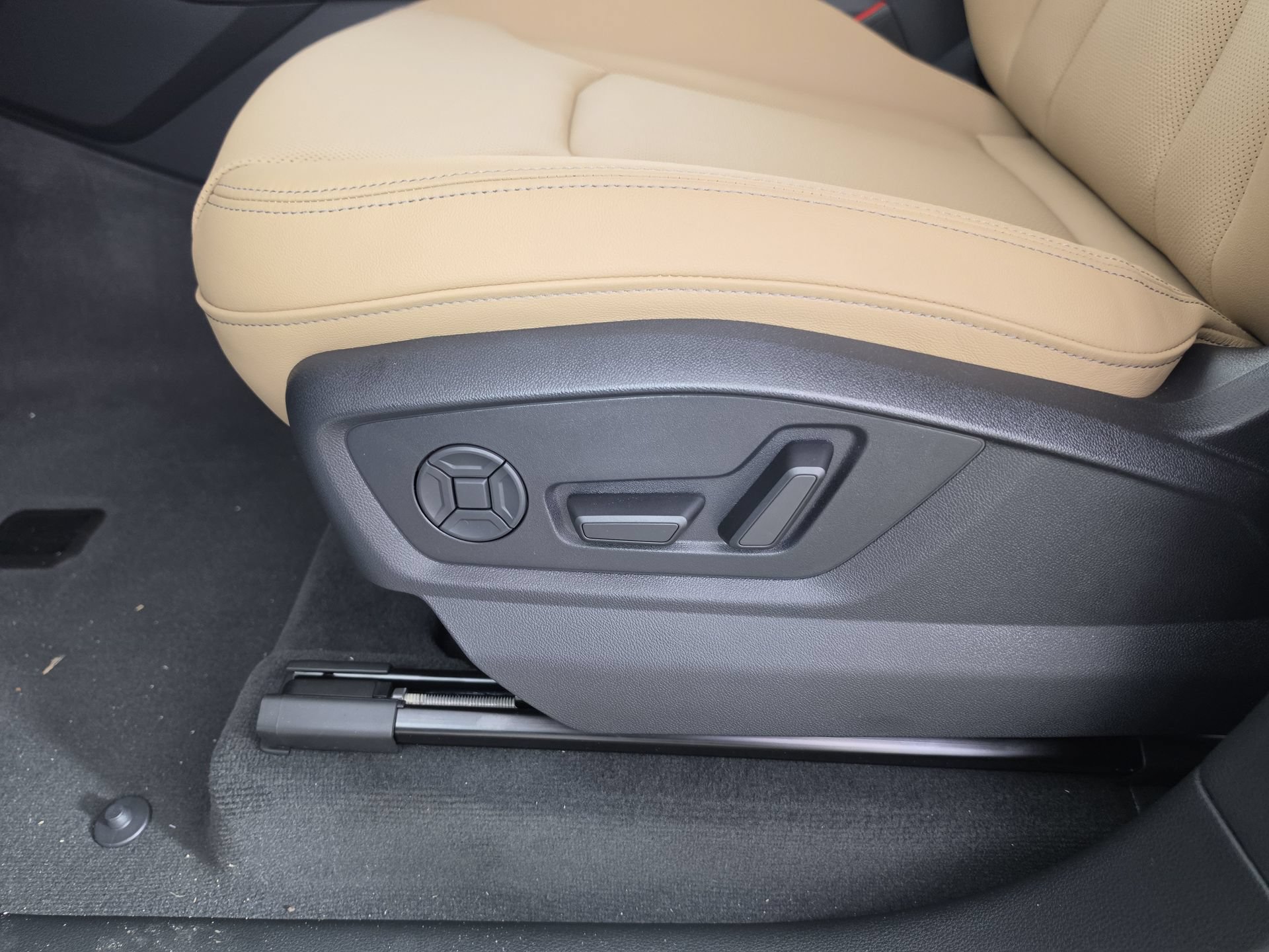New 2026 Audi Q7 2.0T Premium Plus AWD/4WD image 16