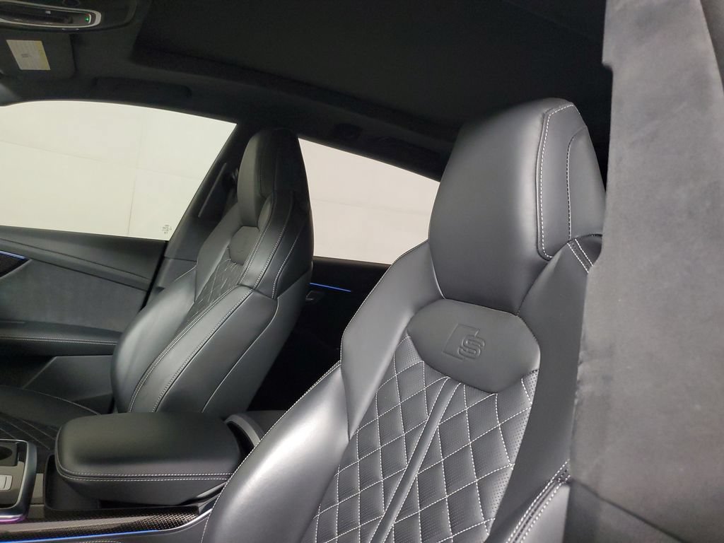 Used 2023 Audi SQ8 Premium Plus w/ SQ8 Luxury Package AWD/4WD image 22