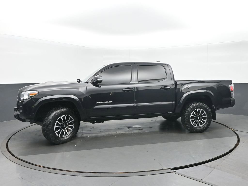 Used 2020 Toyota Tacoma TRD Sport AWD/4WD image 6