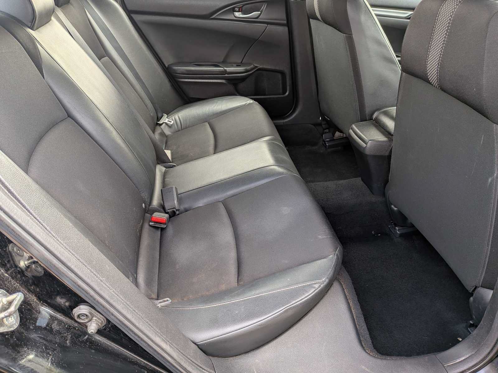 Used 2019 Honda Civic Sport image 16