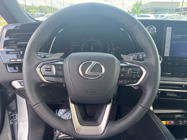 Used 2023 Lexus RX 350h w/ Accessory Package (2T) AWD/4WD image 16