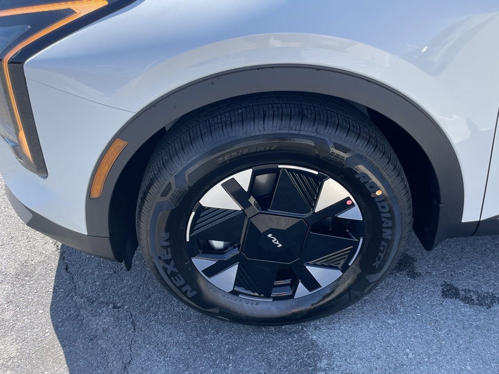 New 2026 Kia Sportage LX image 31