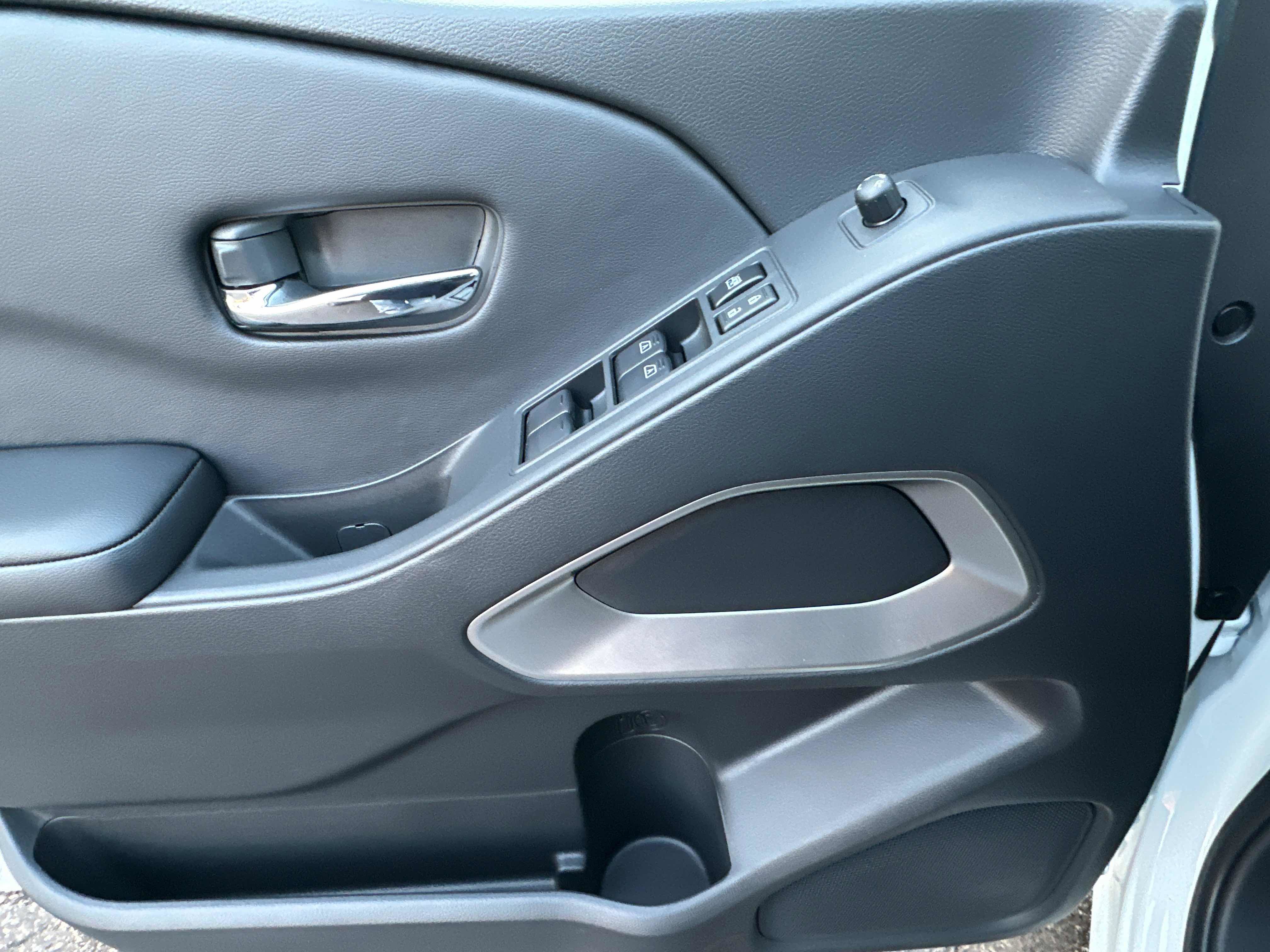 New 2026 Nissan Frontier SV w/ All-Weather Content Package image 17